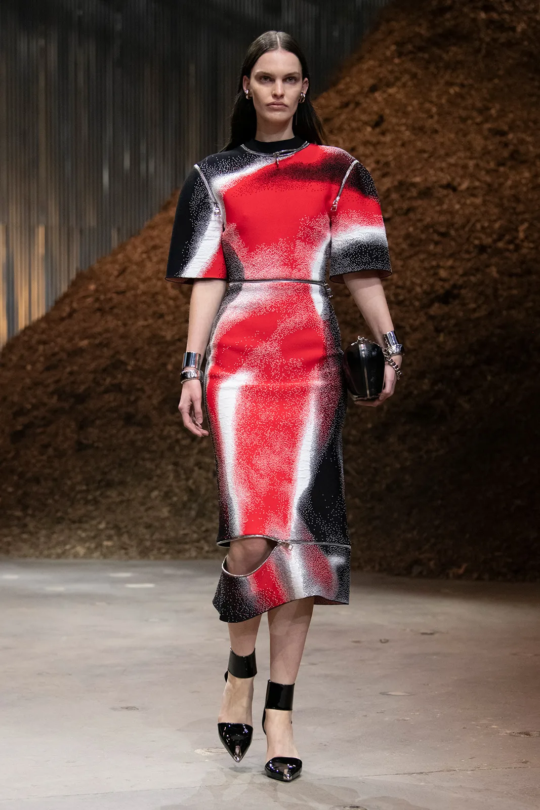 Alexander Mc Queen Fw 2022 Metalmagazine 15