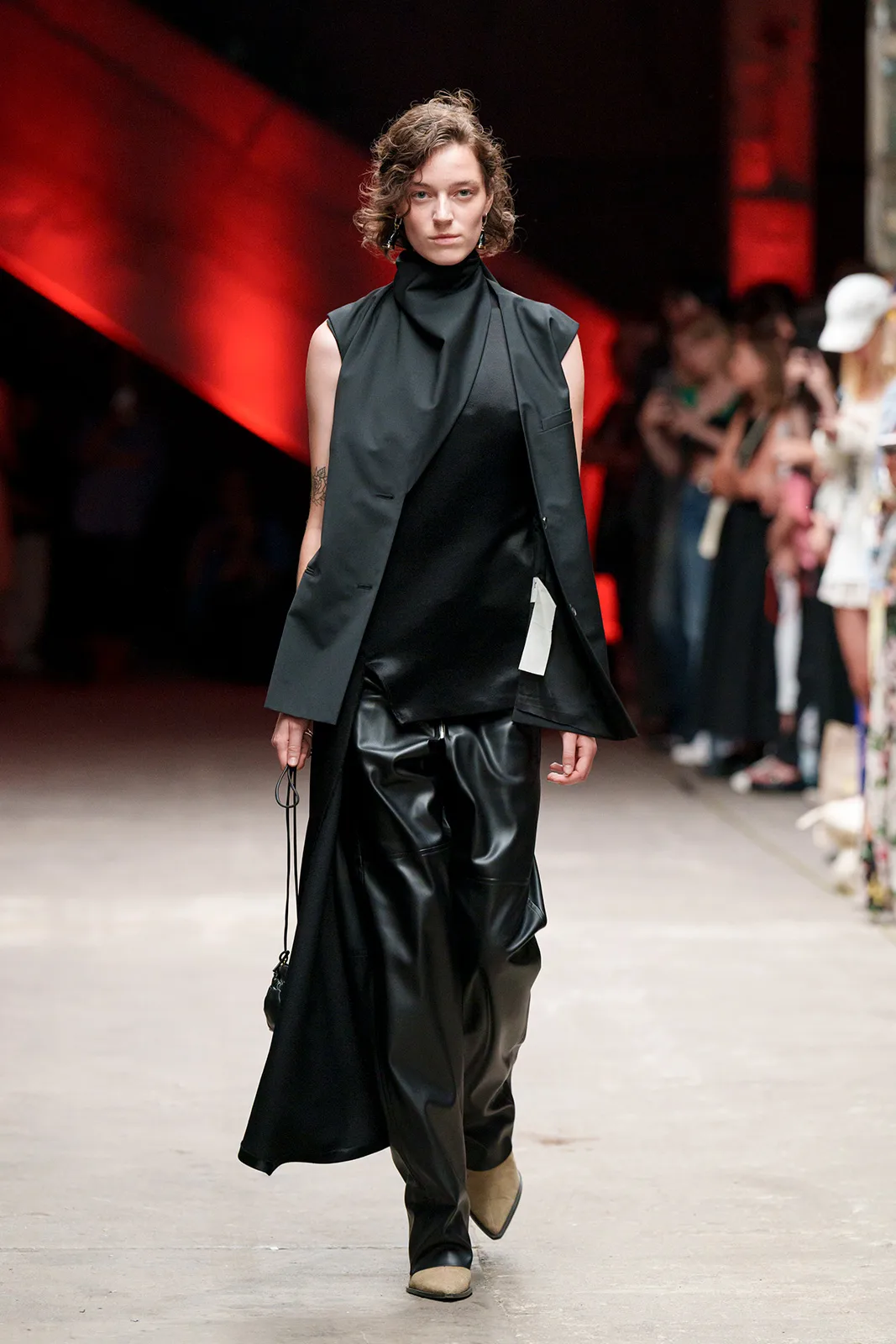 Litkovska 230711 a W2324 Look24 Haydonperrior Bfw