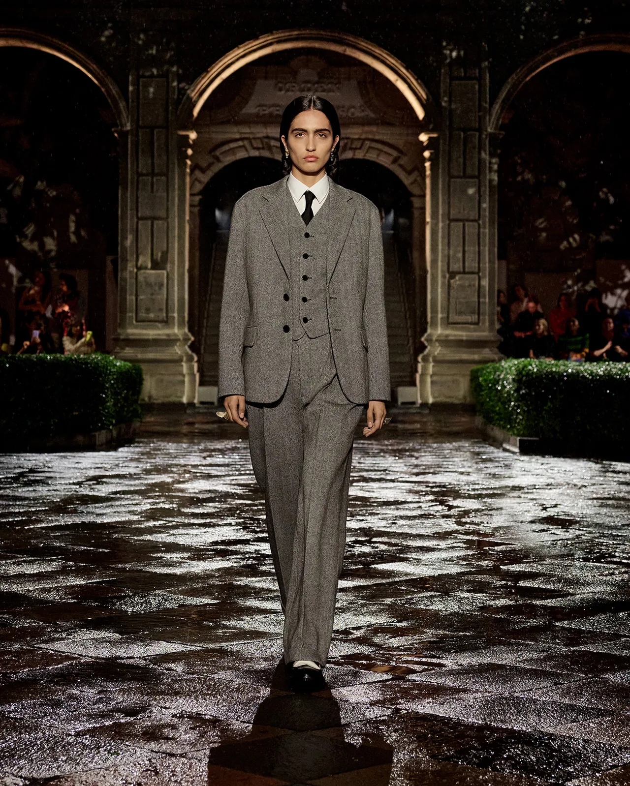 Dior Cruise 2024 26