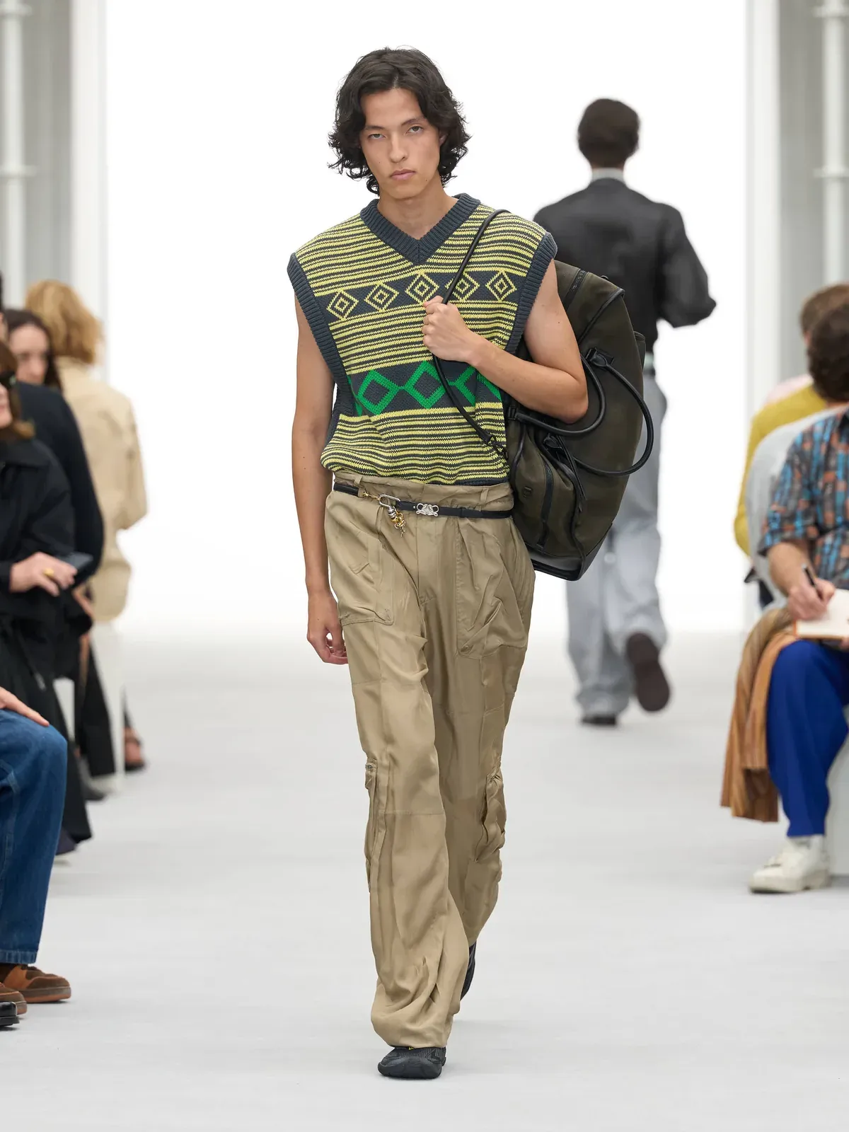 metal-loewe-ss27-06